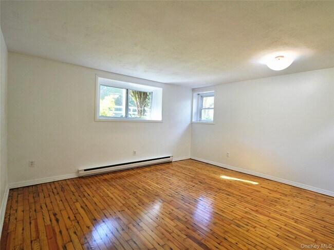 Building Photo - 2 Dunes Ln