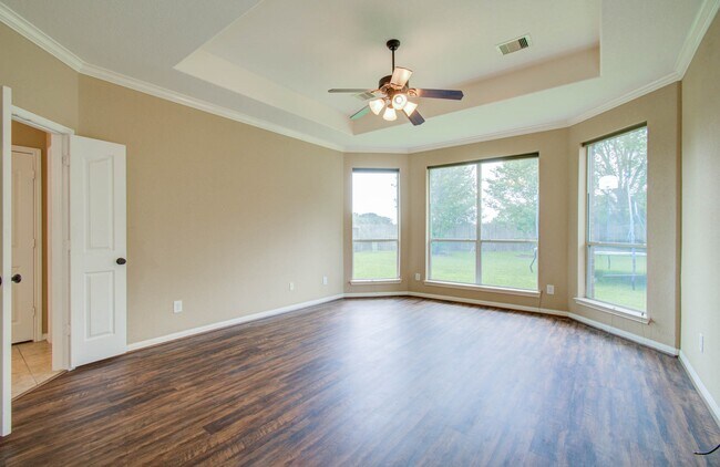 Building Photo - 21331 Parham Cir