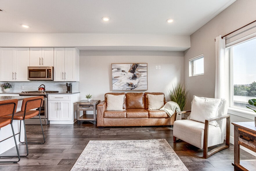 Building Photo - 1367 Knox Ct