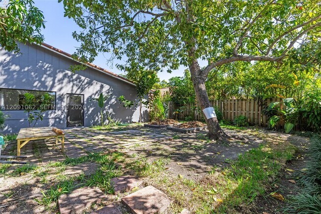 Building Photo - 9080 NW 23rd St