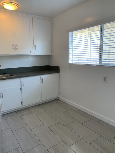 Building Photo - 20912 Amie Ave