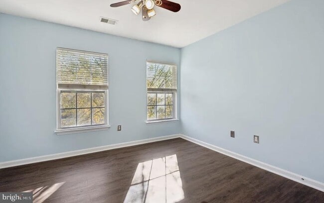 Building Photo - 4151 Castlecary Ln