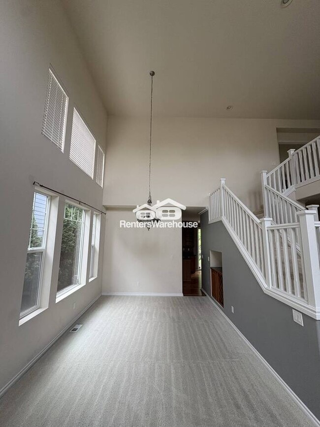 Building Photo - 4 Bedroom Maple Valley Home with a Bonus Room!