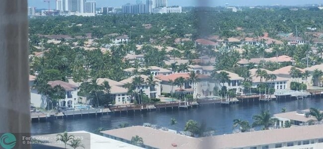 Building Photo - 2501 S Ocean Dr