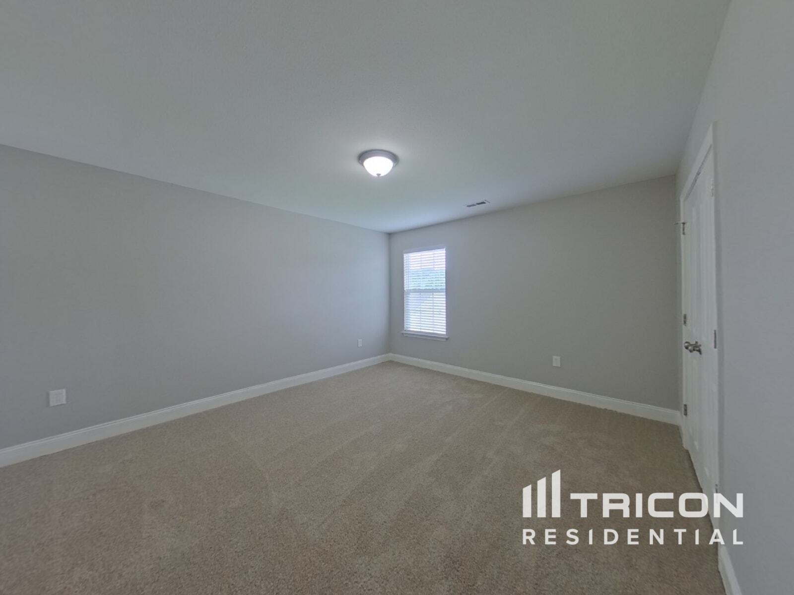 Building Photo - 5141 Grays Ridge Dr