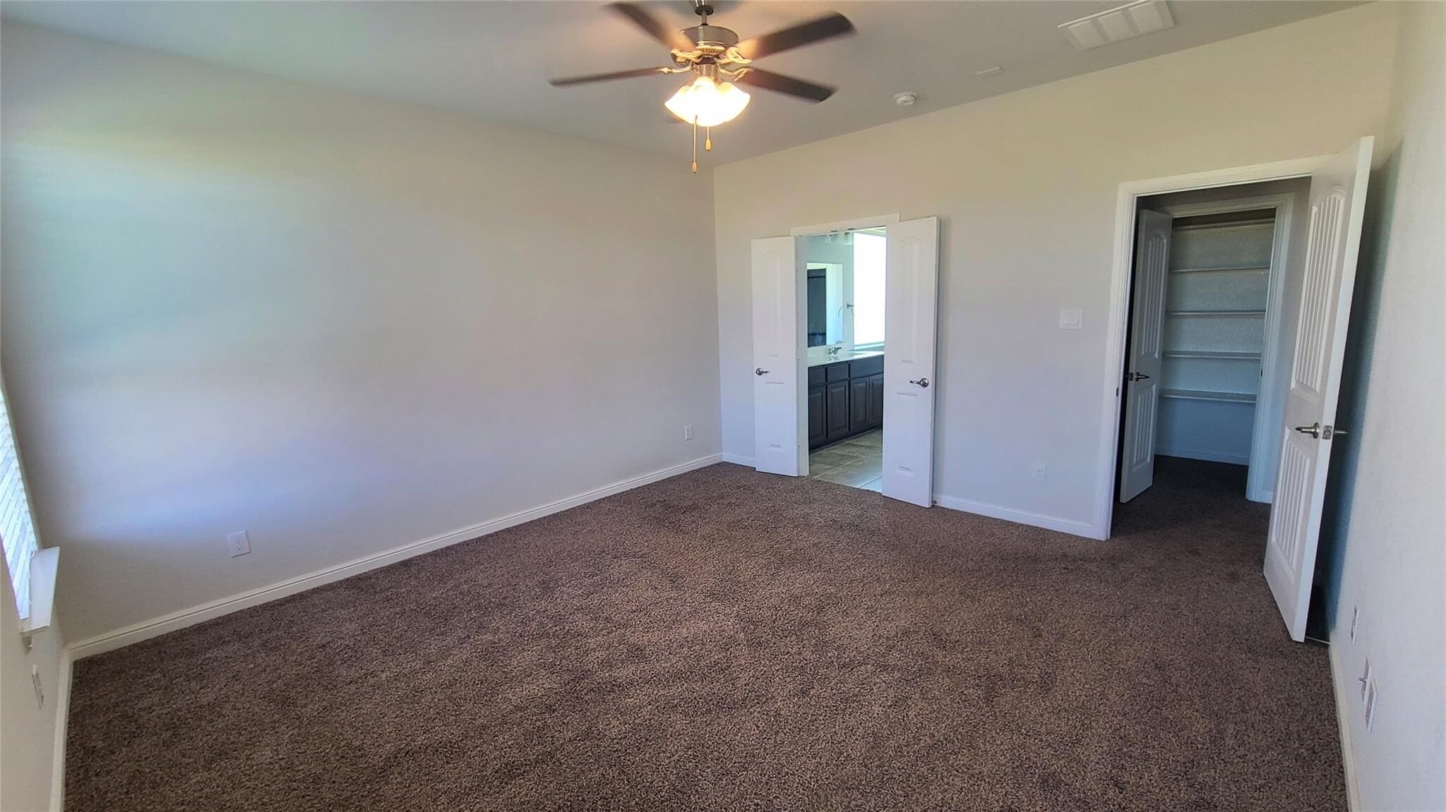 Building Photo - 9925 Wynndel Trl