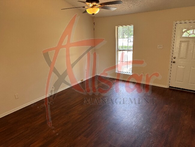 Building Photo - 6270 Shady Glen Cove