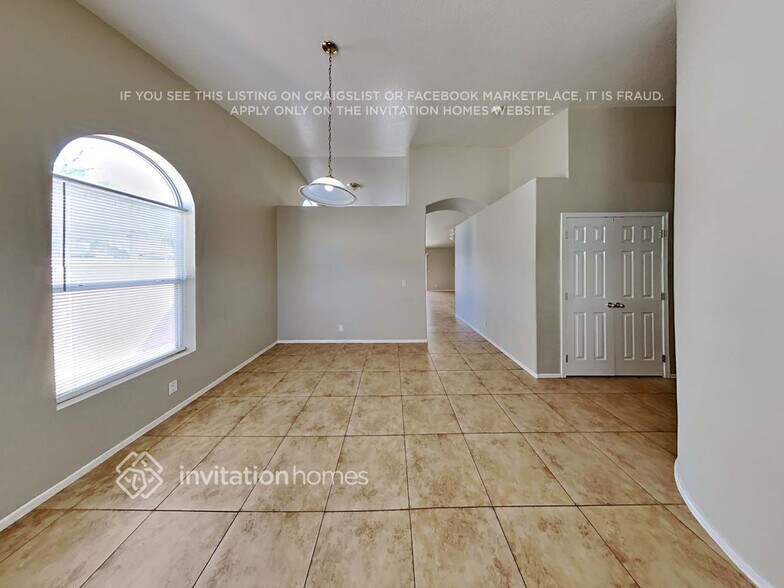 Building Photo - 263 S Jesse St