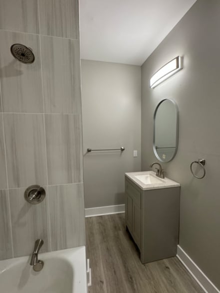 Building Photo - 436 North Ave