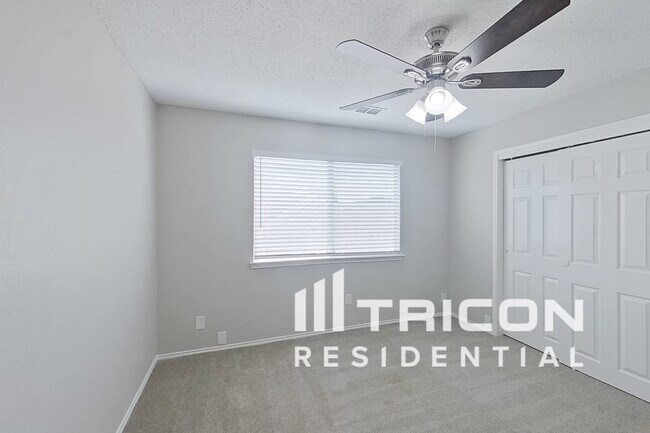 Building Photo - 1717 Wild Willow Trail