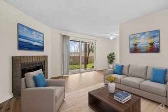 Building Photo - Warner Park Apartments