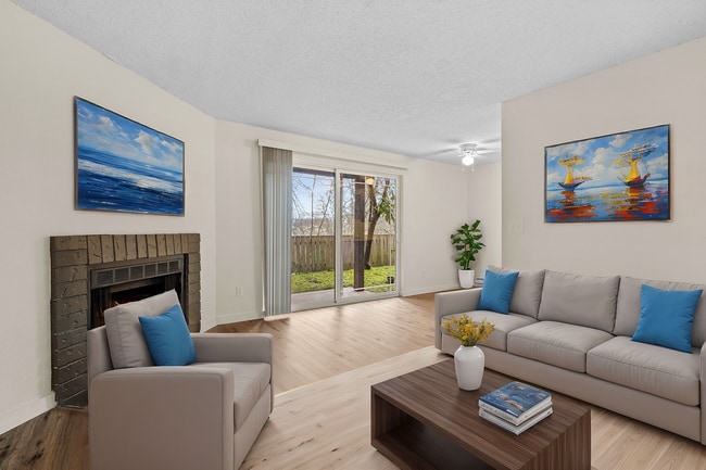 Primary Photo - Warner Park Apartments