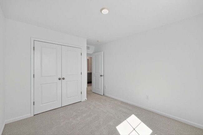 Building Photo - 88 Blossom Fld Wy