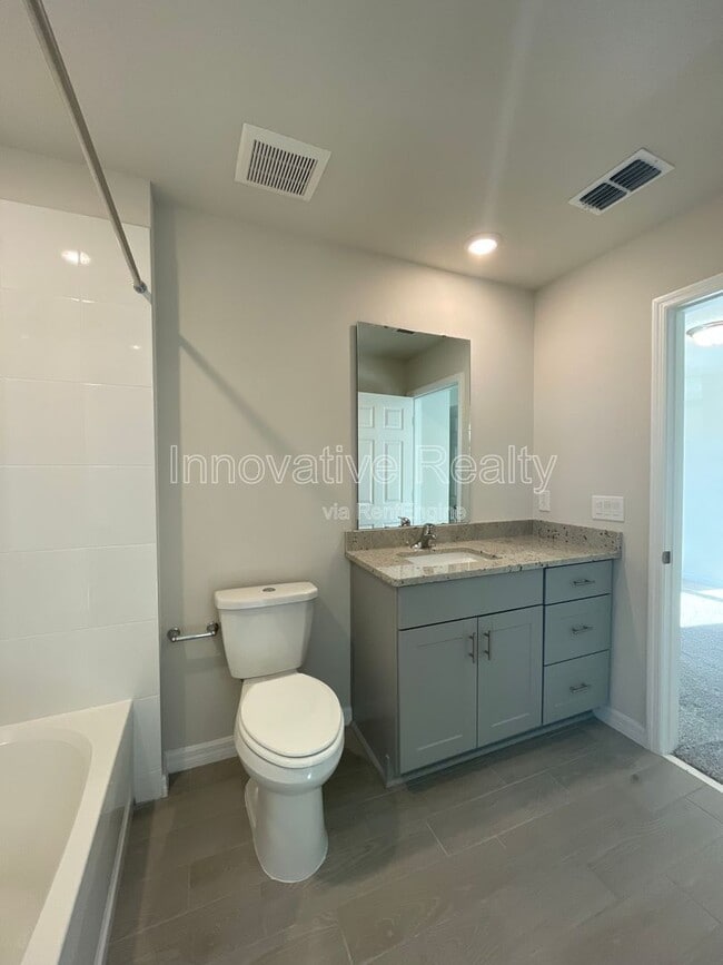 Building Photo - 2548 Sweet Viburnum Wy