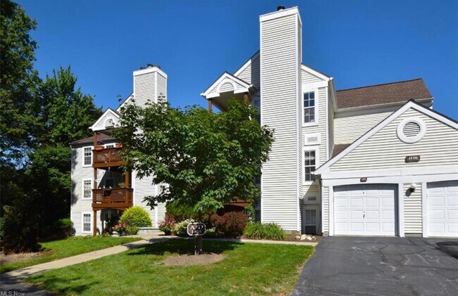 Building Photo - 1448 Cedarwood Dr