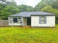 Building Photo - 1644 Russwood Rd