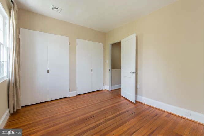 Front bedroom - 406 Delafield Pl NW