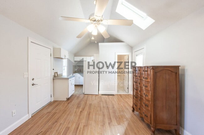 Building Photo - 1 Wimbledon Dr