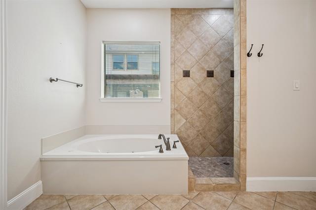 Building Photo - 7905 Texian Trail
