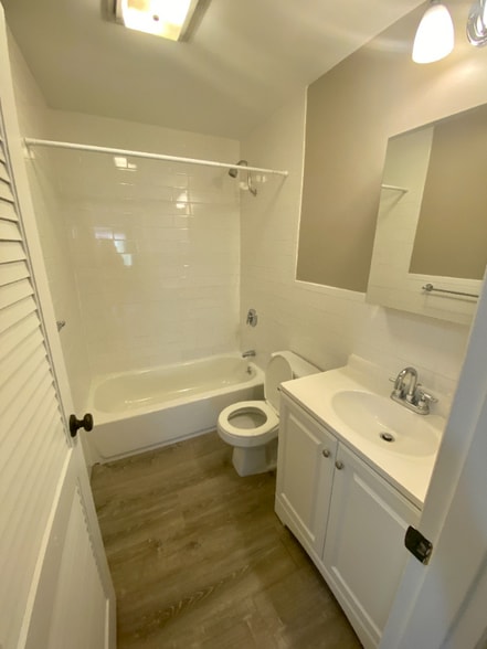 Building Photo - 200 Mountain Ave