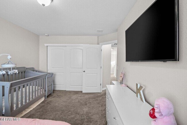 Building Photo - 14947 Pebble Hills Blvd