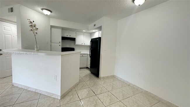 Primary Photo - 12760 Vista Isles Dr