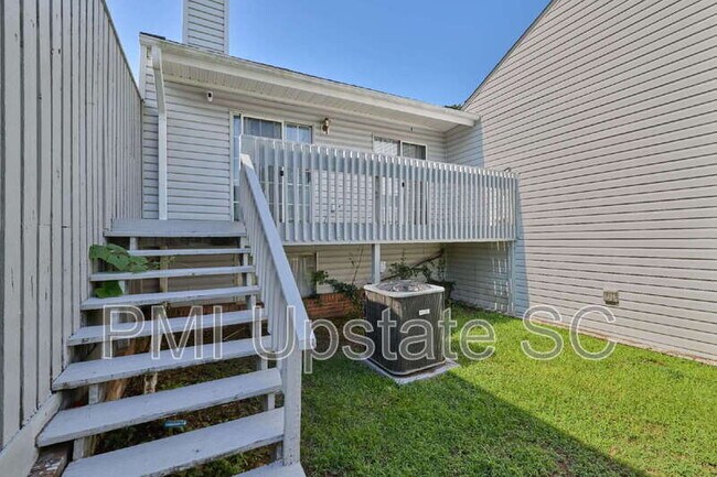 Building Photo - 98 Topsail Ct