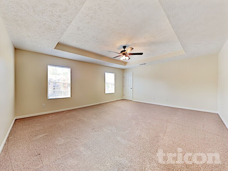 Building Photo - 1009 Harmony Ln