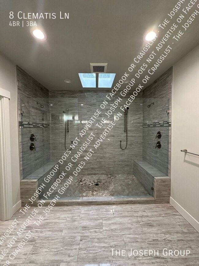 Building Photo - 8 Clematis Ln