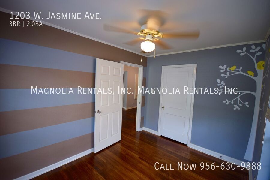 Building Photo - 1203 Jasmine Ave