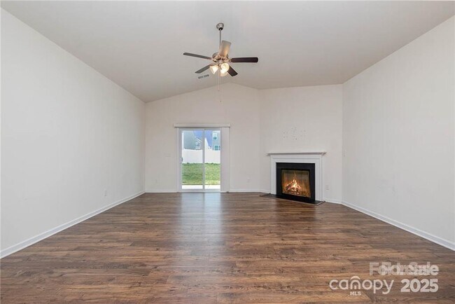 Building Photo - 6828 Pennyroyal Wy