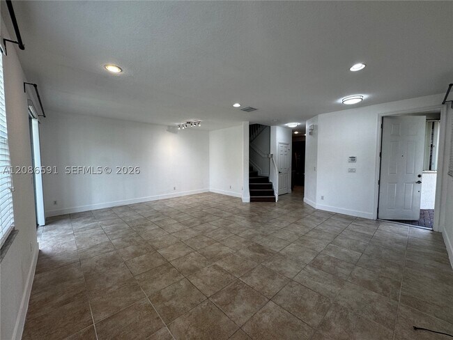 Building Photo - 9763 Darlington Pl