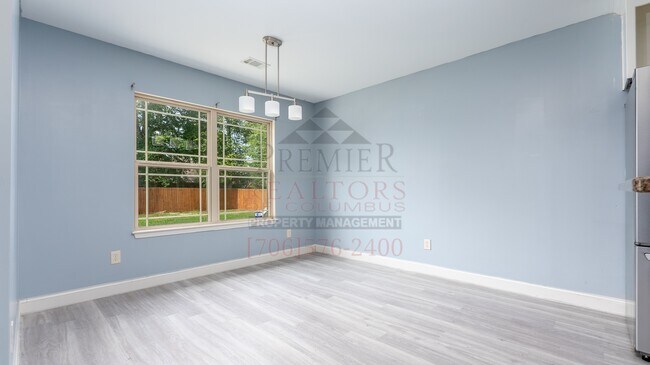 Building Photo - 13 Wheatland Way