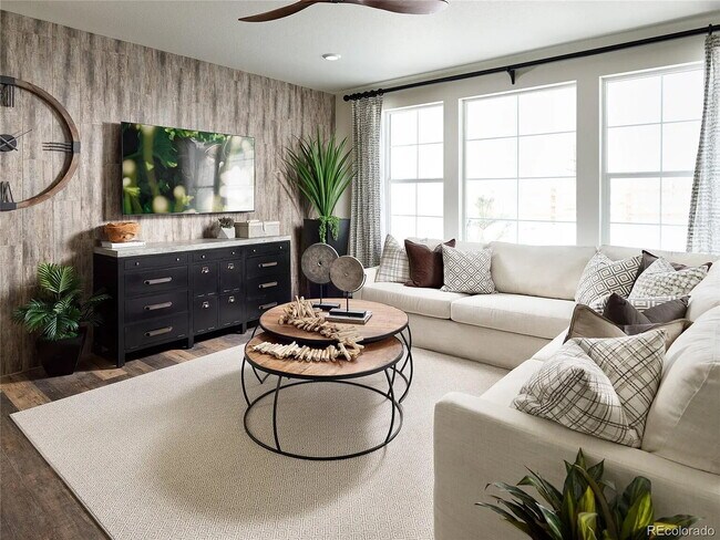 Building Photo - Spacious 4-Bedroom, 2.5 Baths in Elizabeth, CO