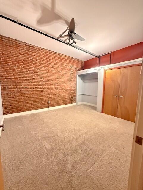 Building Photo - 303 S Main St