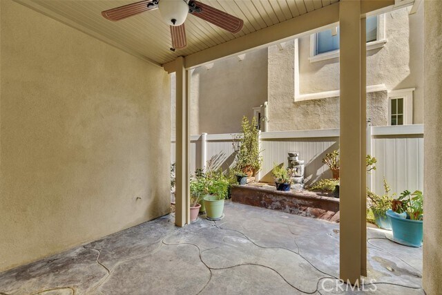 Building Photo - 31884 Jaybee Ln