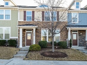 Building Photo - 309 Roundhouse Lane