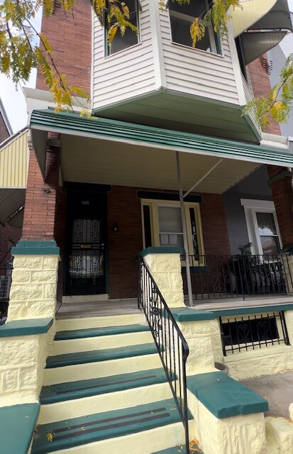 Building Photo - 522 N 58th St