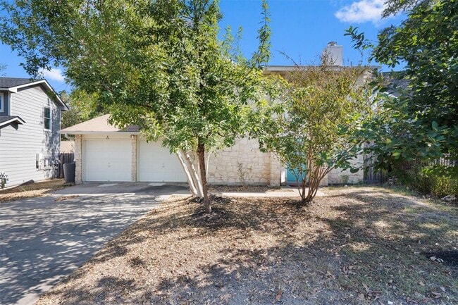 Building Photo - 8309 Beaver Brook Ln