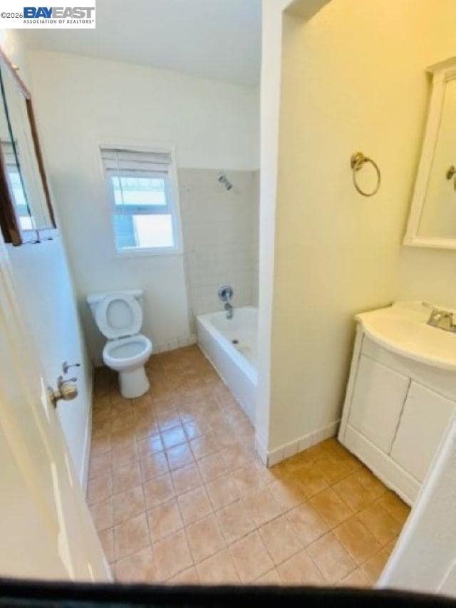 Building Photo - 2226 109th Ave