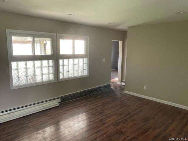 Building Photo - 2 Butler Ln