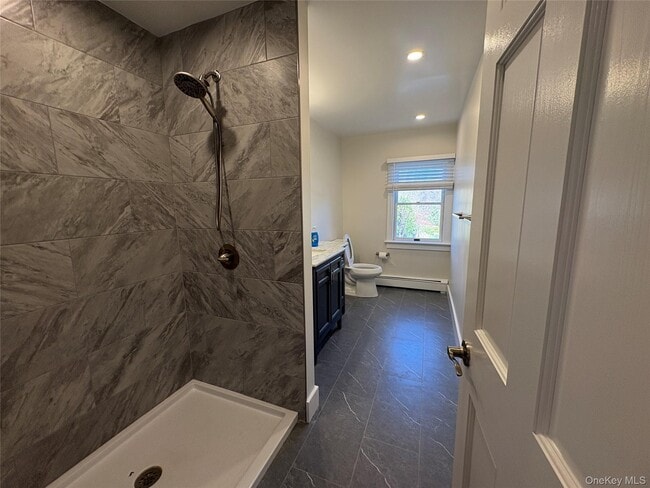 Building Photo - 49925 Main Rd