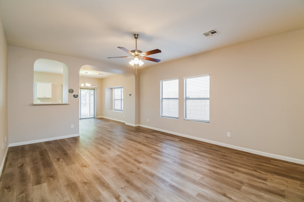 Building Photo - 10434 E Azalea Ave