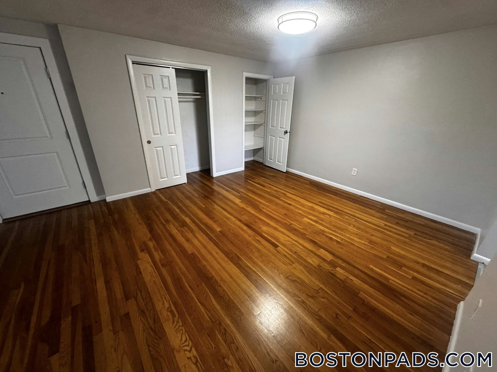 Building Photo - 52 Mill St