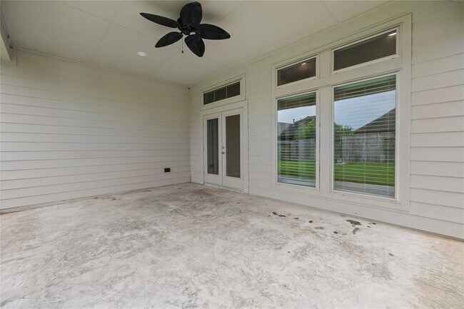 Building Photo - 13806 Wood Shadow Ln