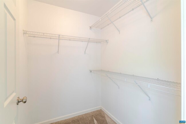 Building Photo - 934 Bing Ln