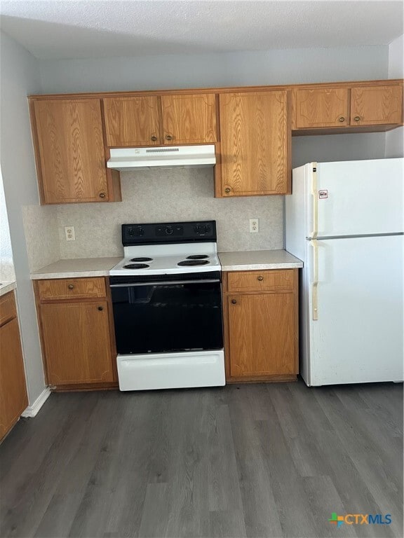 Building Photo - 4501 Deek Dr