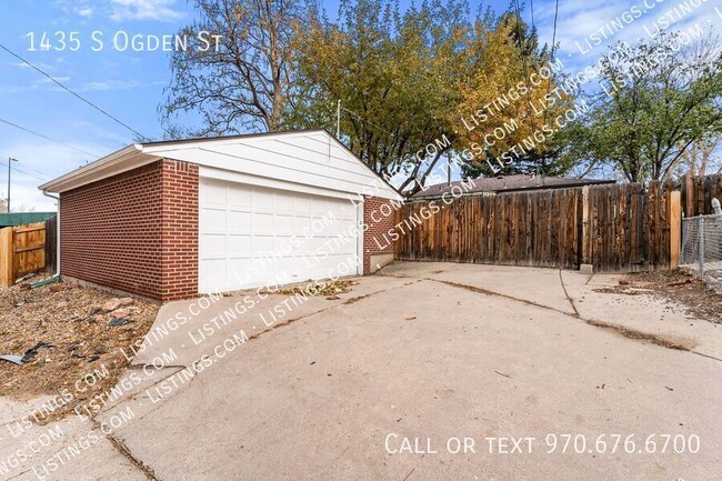 Building Photo - Home near DU and Wash Park!