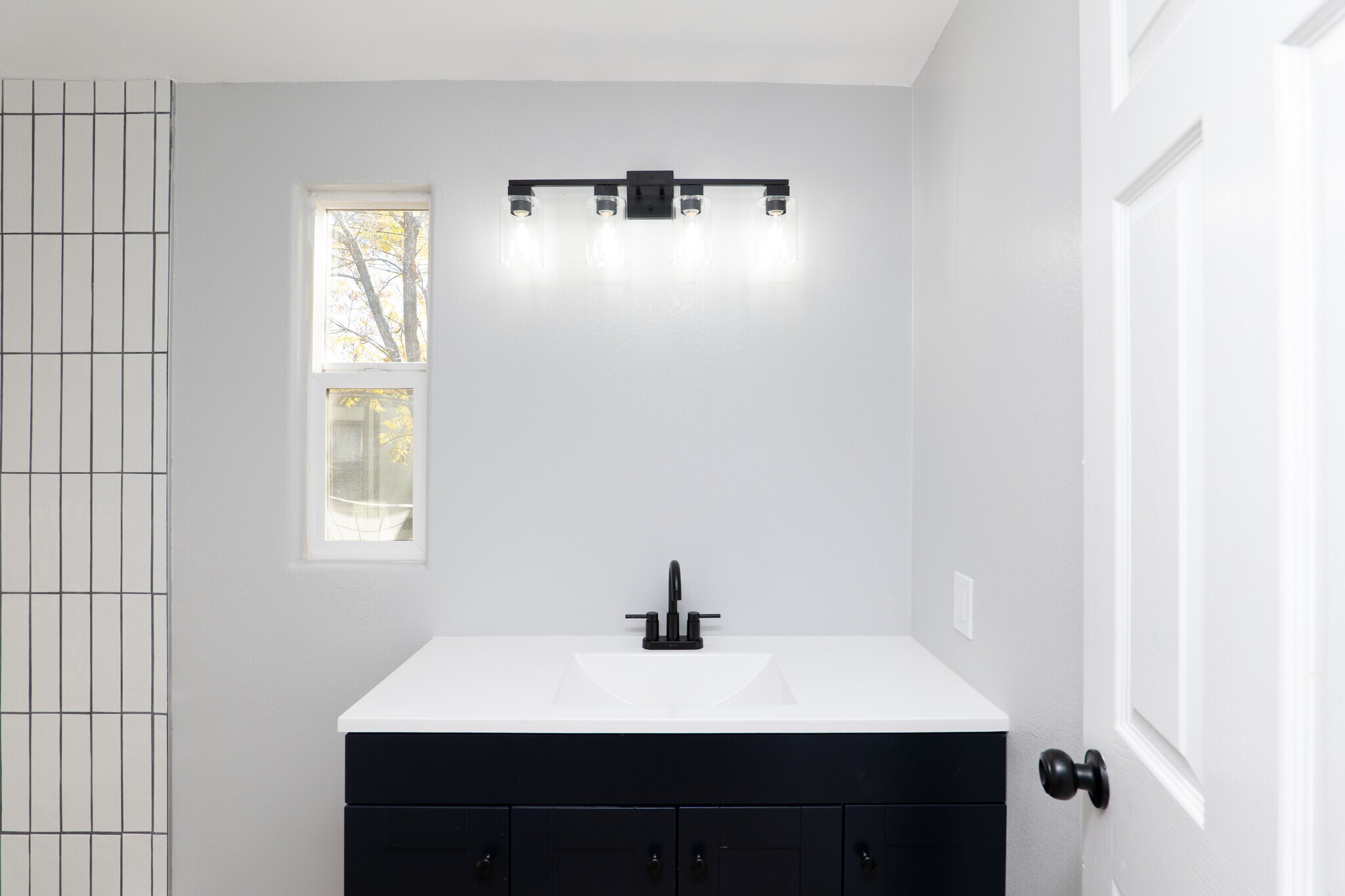 Building Photo - 21643 Waite St