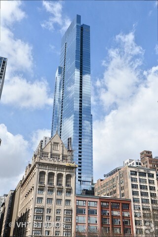 Building Photo - 60 E Monroe St